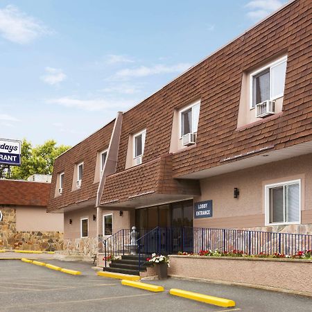 Travelodge By Wyndham Kenora Ngoại thất bức ảnh