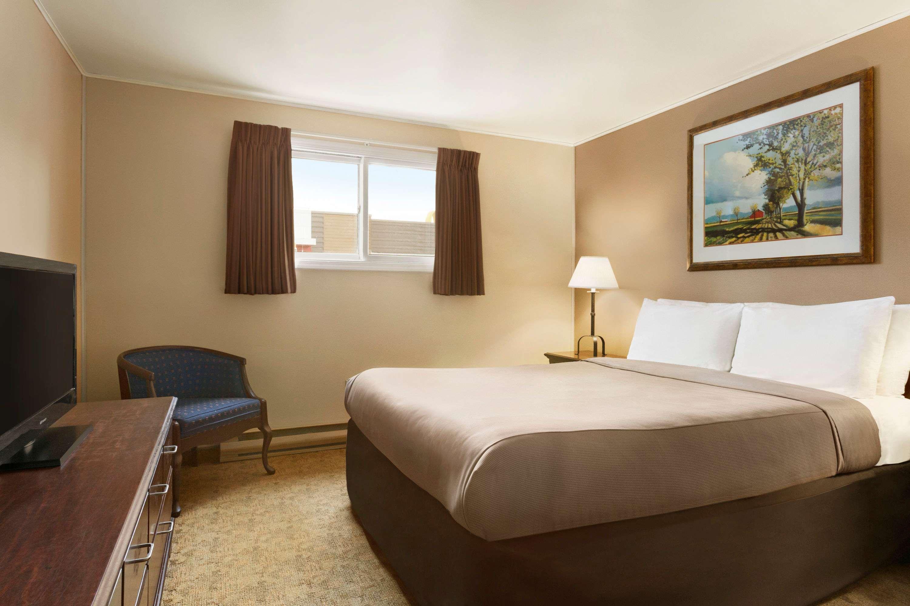 Travelodge By Wyndham Kenora Ngoại thất bức ảnh