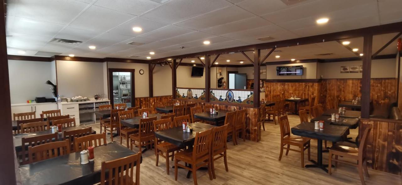 Travelodge By Wyndham Kenora Ngoại thất bức ảnh