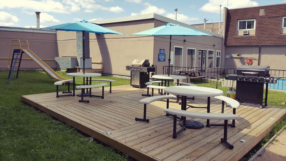 Travelodge By Wyndham Kenora Ngoại thất bức ảnh